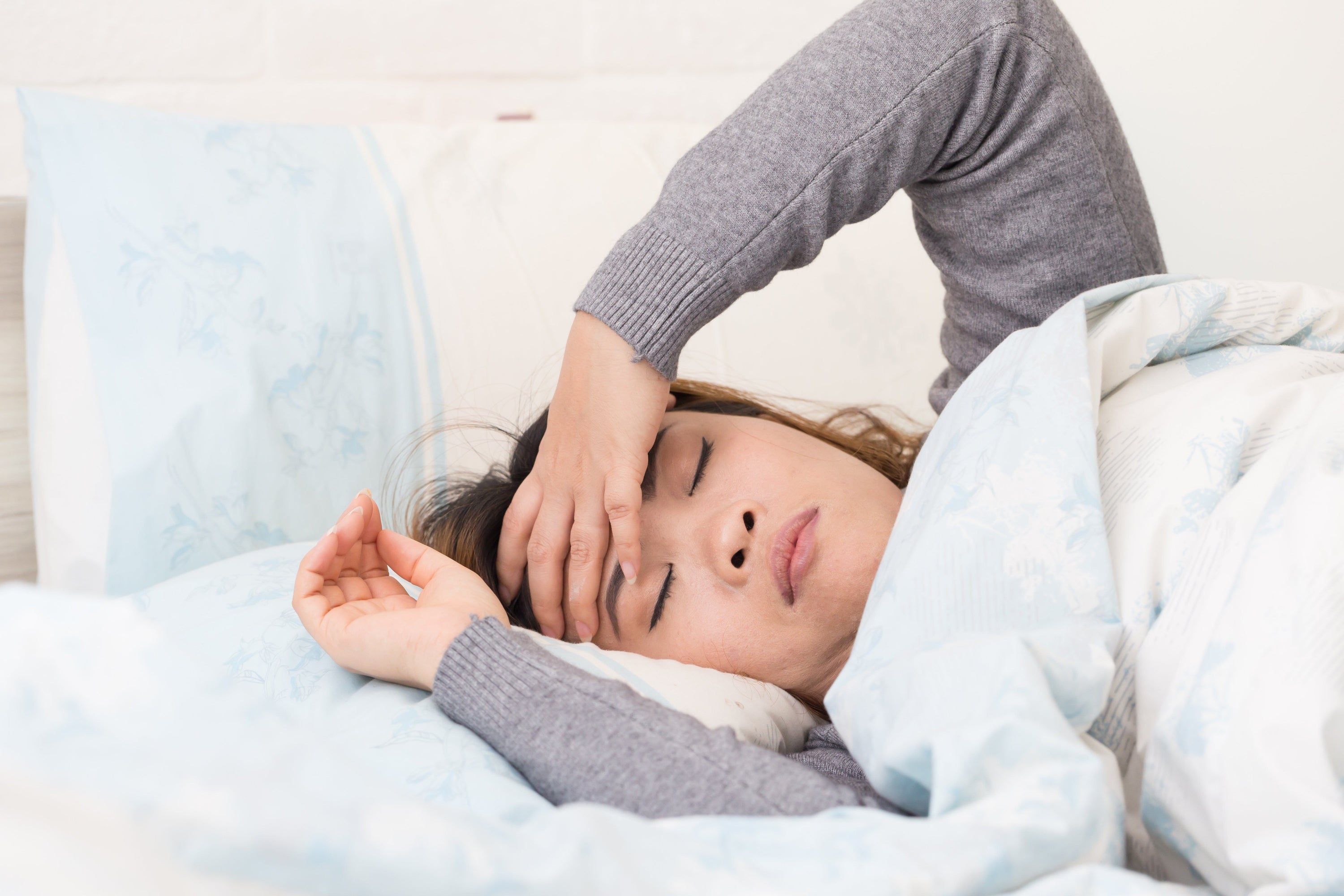 How to ease insomnia?